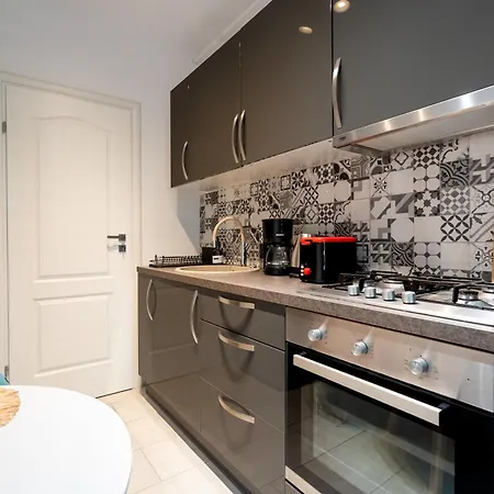 Appartement Plaza 197 *